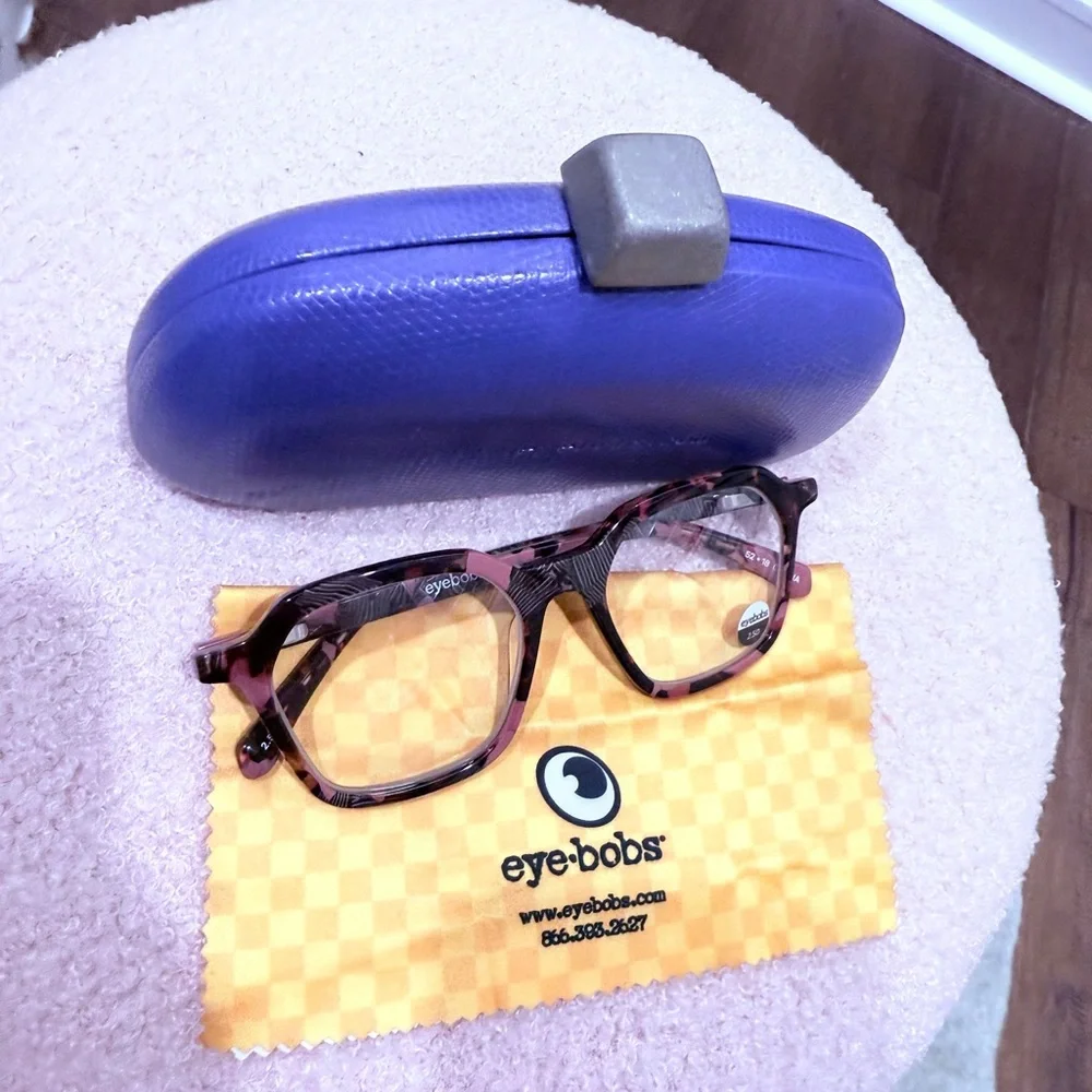 Tortoise Shell Readers with Blue Case EYEBOBS NWT - Picture 2 of 10